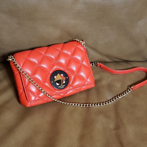 Kate Spade Quilted Smooth Leather Crossbody - Picture 1 of 8